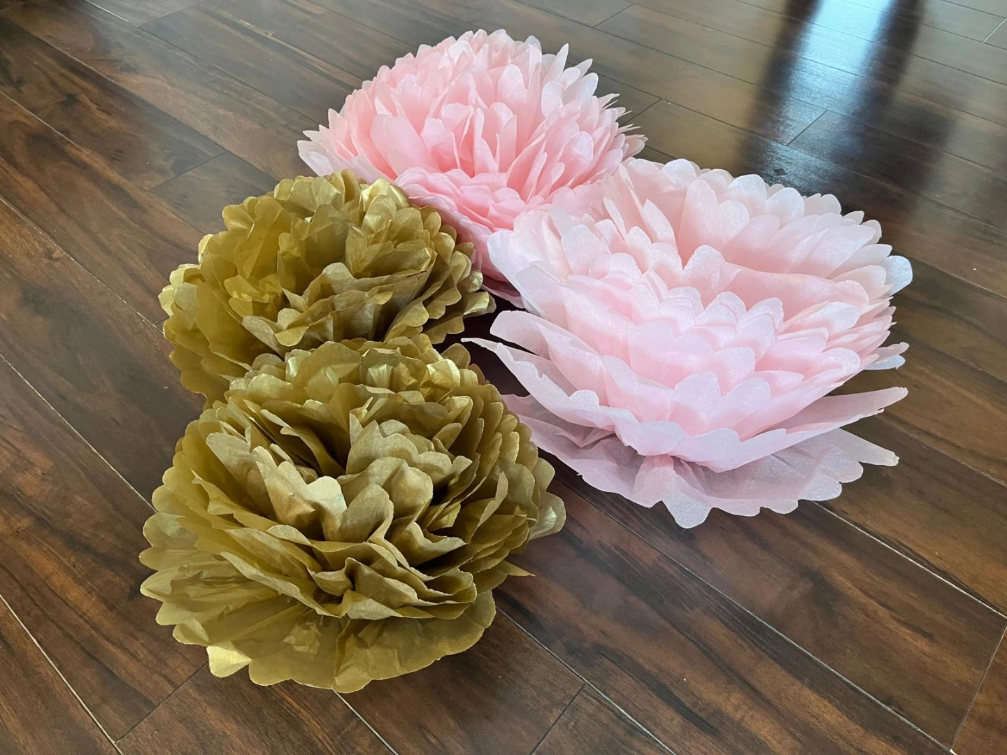 Party Decorations Bundle - Tissue Paper Pom Poms - photo 4