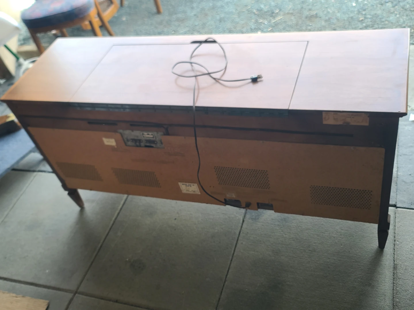 Vintage Solid State Stereo Console Record Player & Radio - photo 5