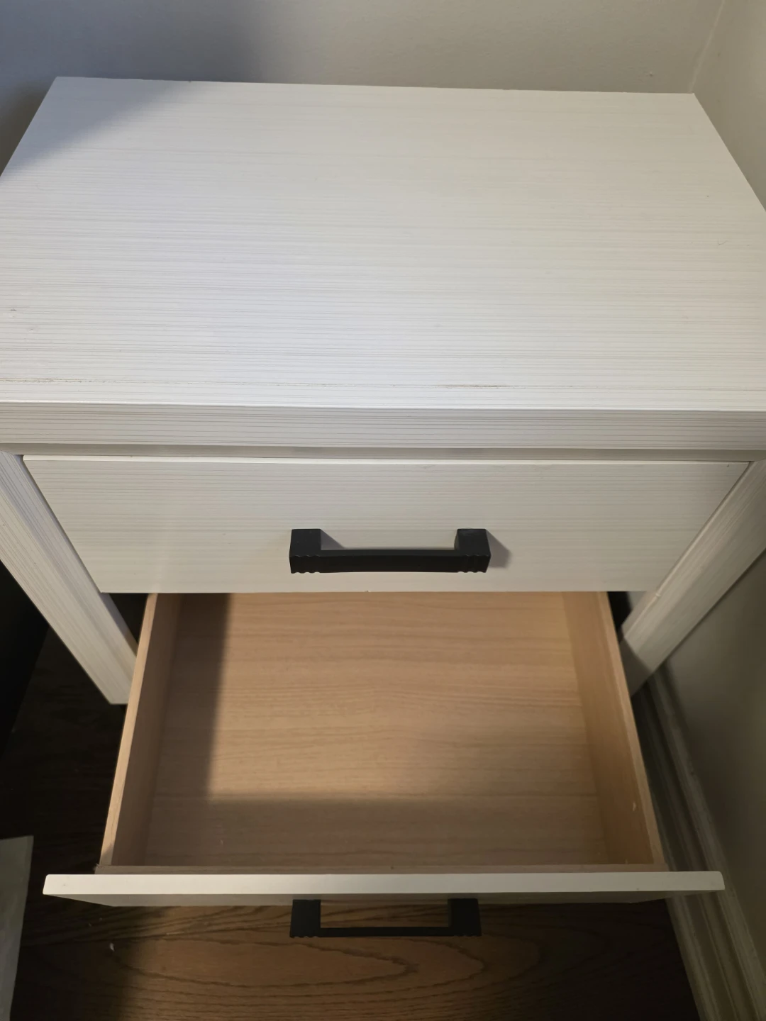 White 2-Drawer Nightstand - photo 3