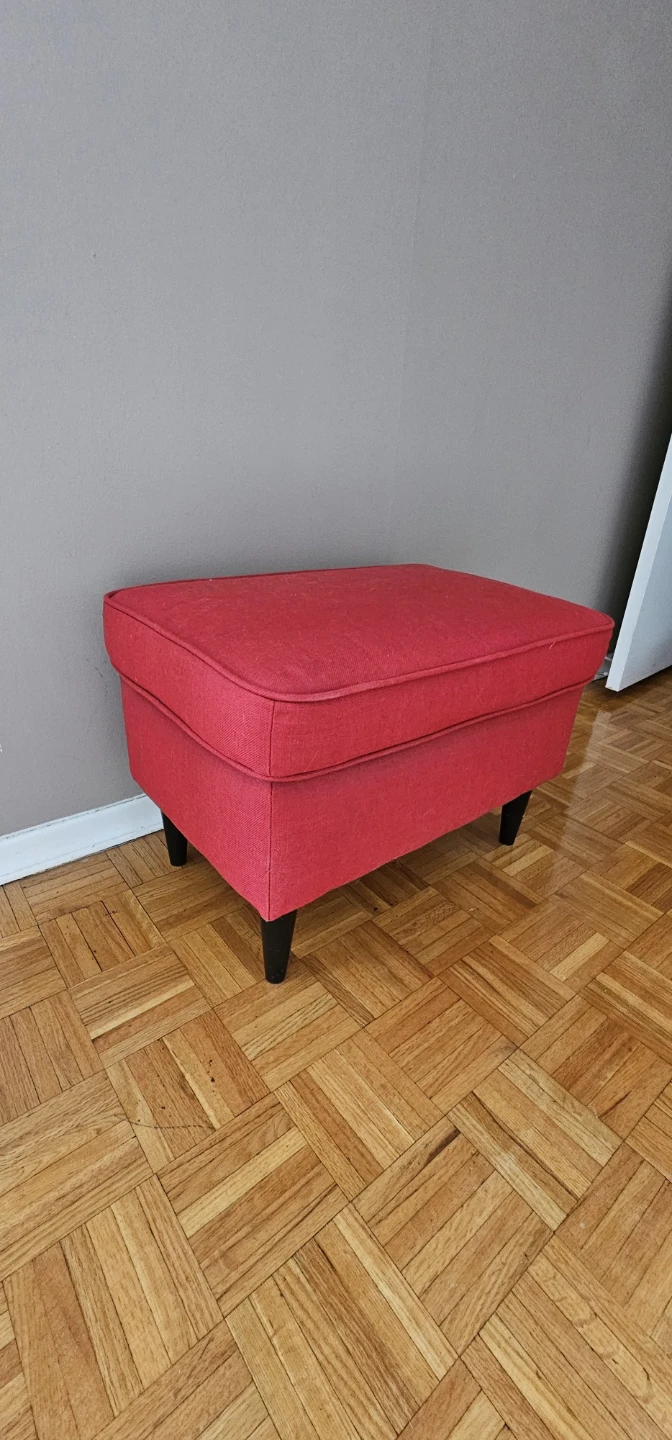 Ottomar Red Footrest