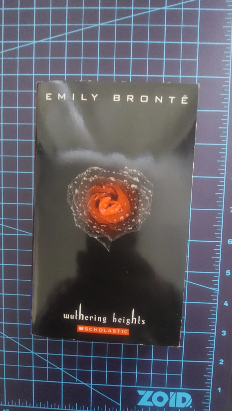 Wuthering Heights by Emily Brontë - Scholastic - photo 2
