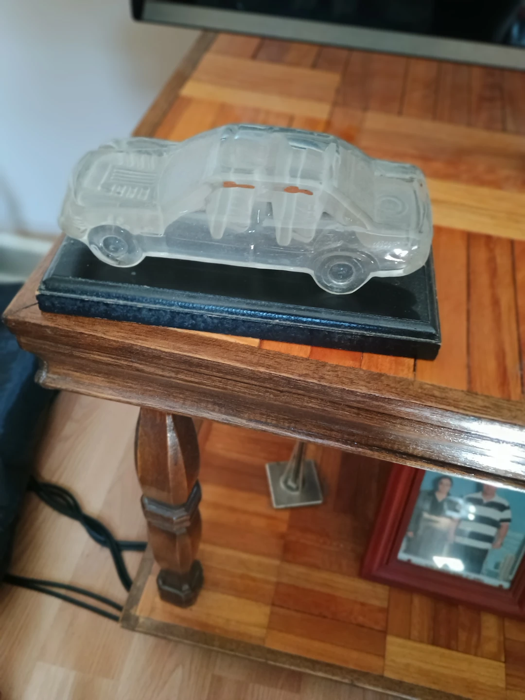 Glass Car Sculpture Paperweight - photo 2