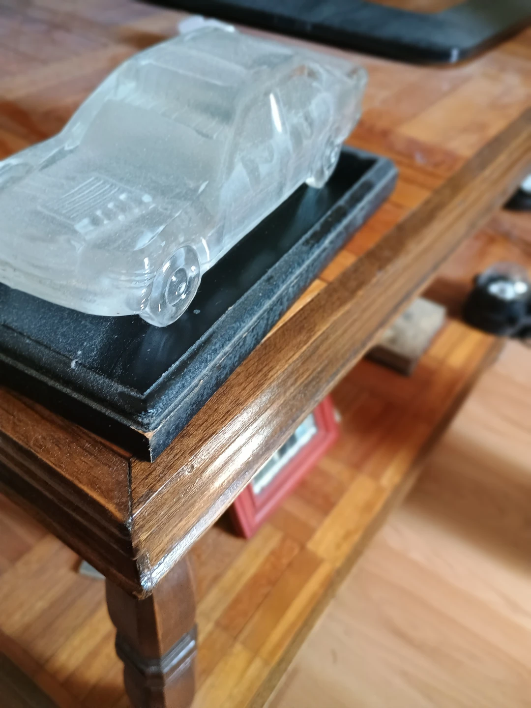 Glass Car Sculpture Paperweight - photo 4