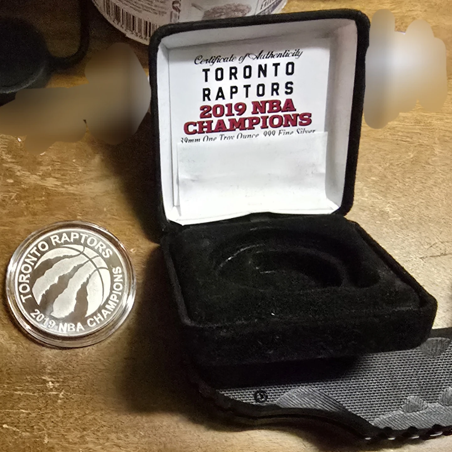 Toronto Raptors 2019 NBA Champions 1oz Silver Coin - photo 3