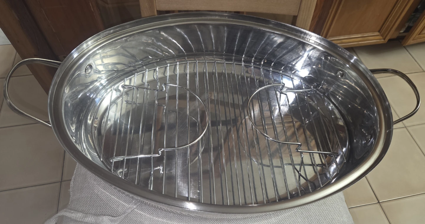 CookingStuff Kuisine Hi-Dome Roaster with Rack