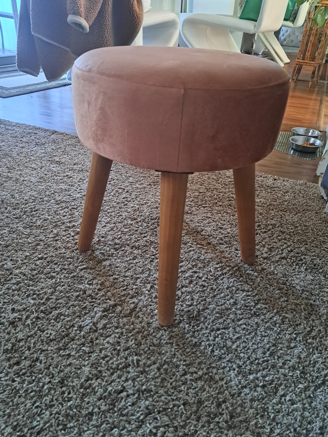 Velvet ottoman