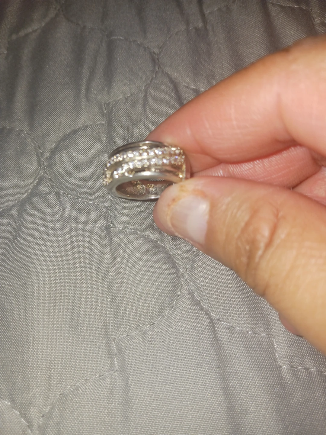 SILVER RING  STAMP  9.25  & SPARKLING CZ STONES .....😁😊😍 - photo 5