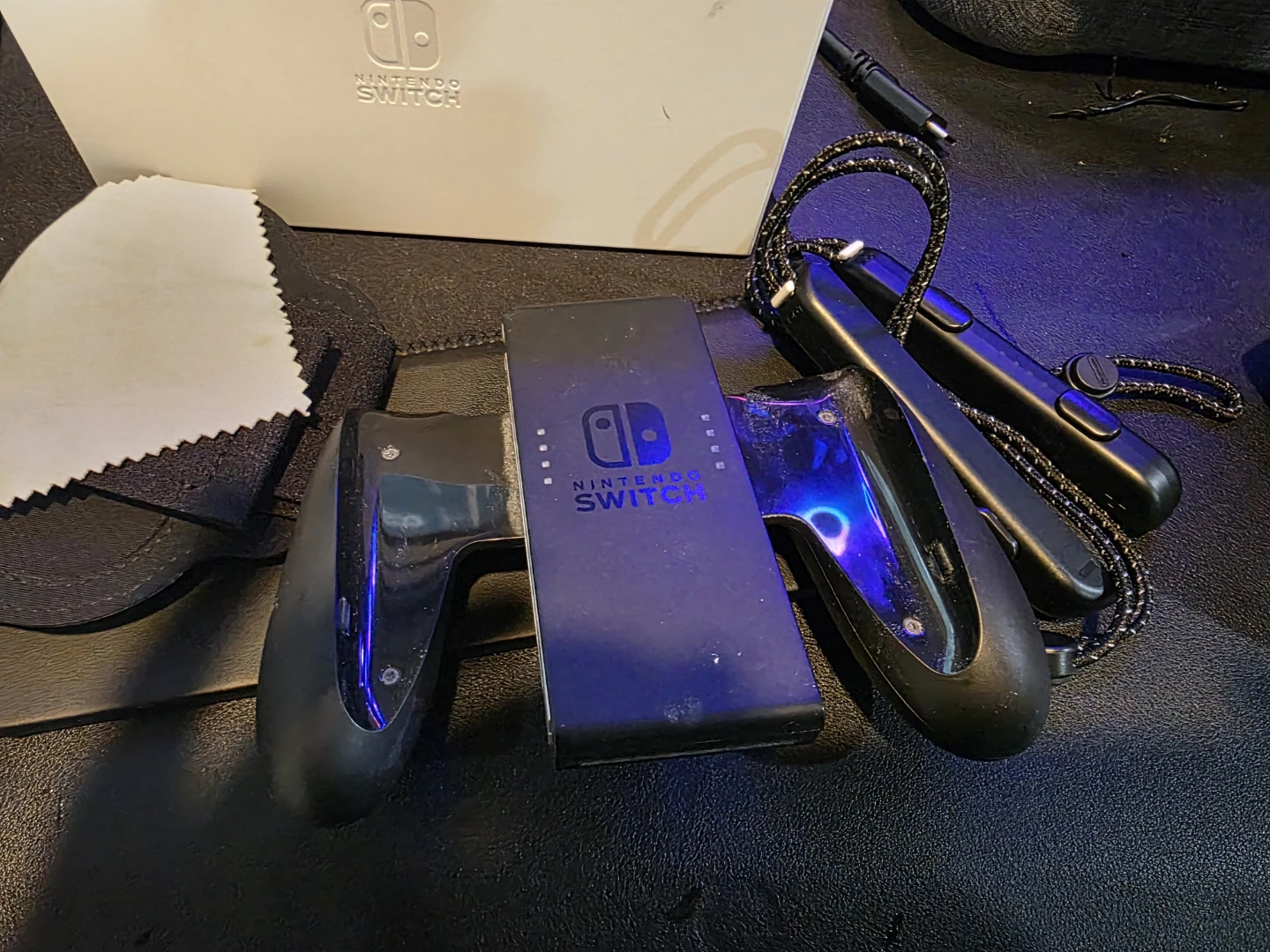 Nintendo switch oled with game - photo 3