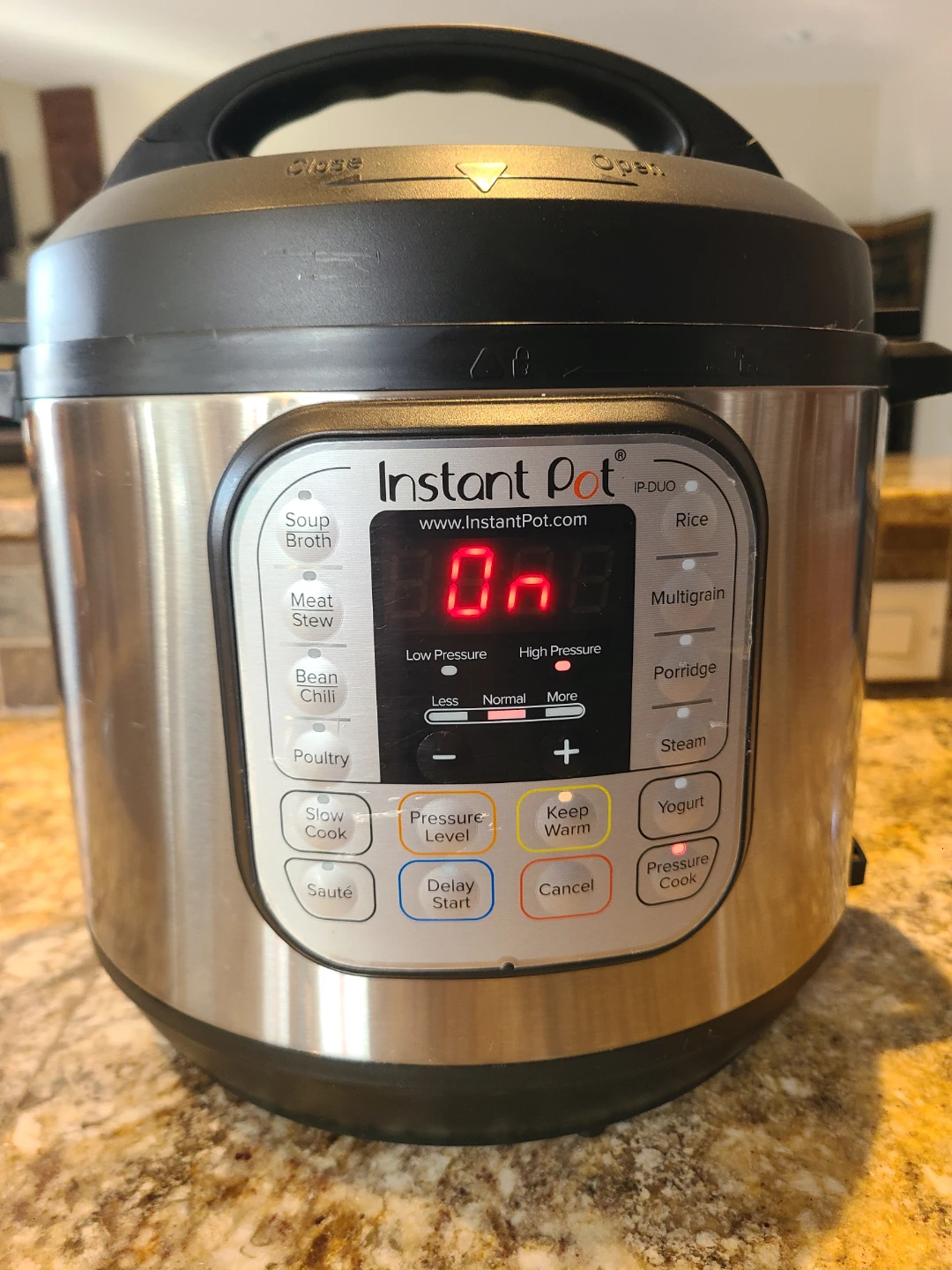 Instant Pot Duo 7-in-1 Electric Pressure Cooker