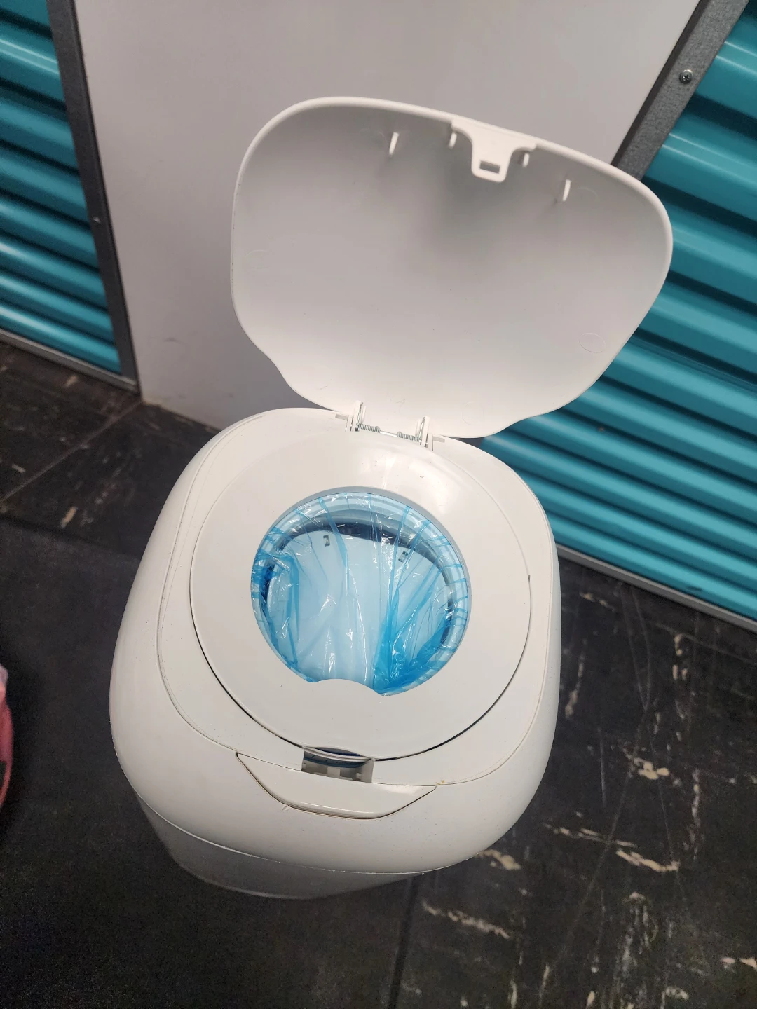 Playtex Diaper Genie Expressions Diaper Pail - photo 3