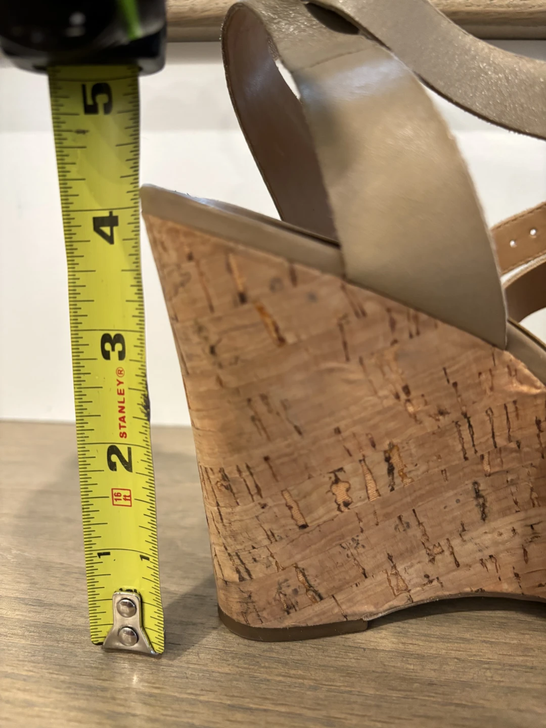Franco Sarto Beige Leather Wedge Sandals - photo 3