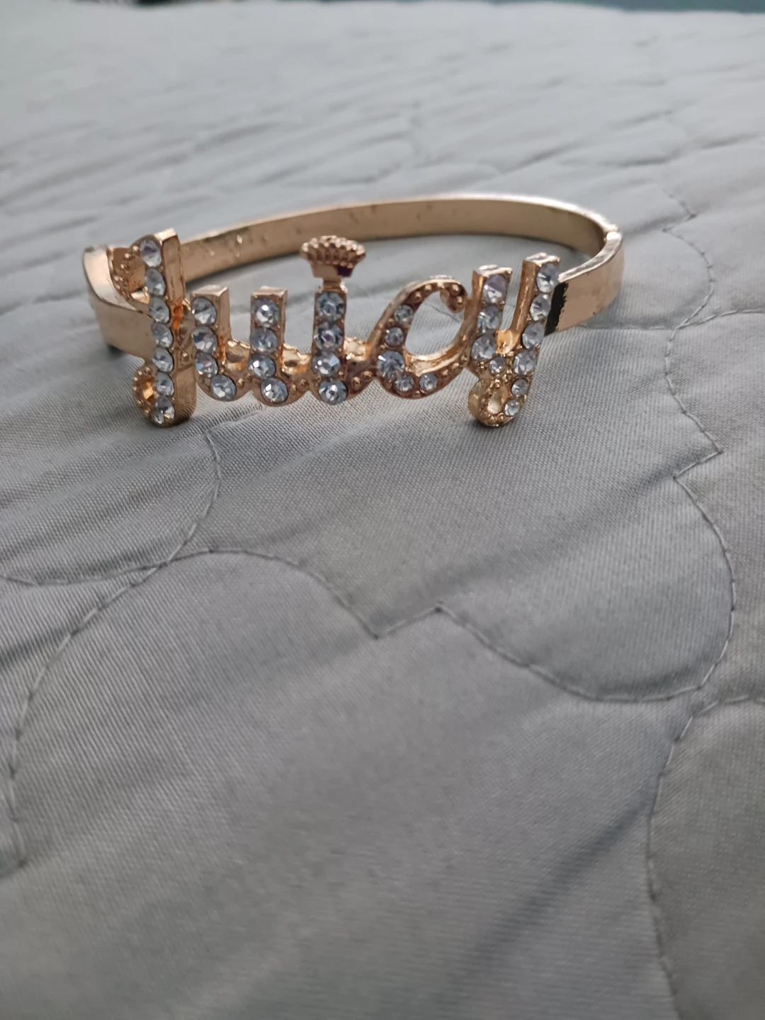 Juicy Couture Gold Tone Rhinestone Bangle Bracelet - photo 3