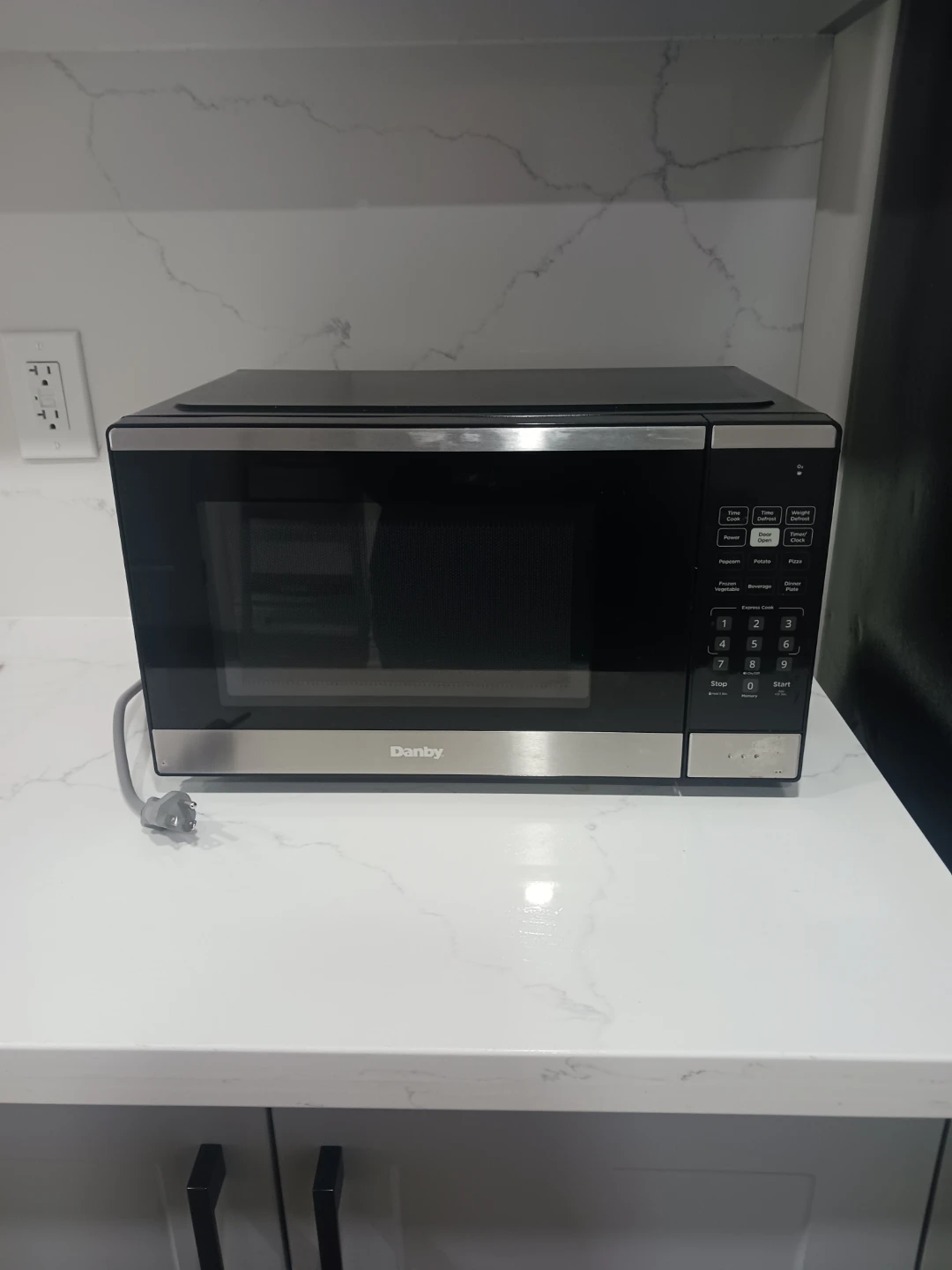 Danby Microwave Oven