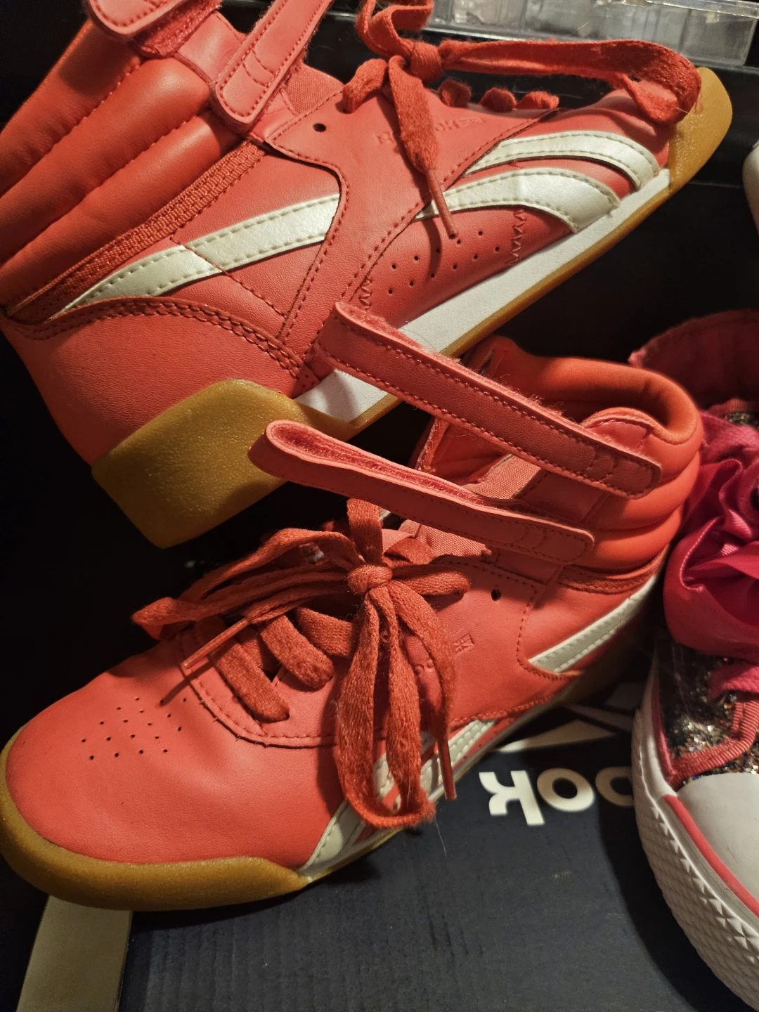 FREE! FREE! Sneaker Lot Girls Sz 2.5 - photo 3
