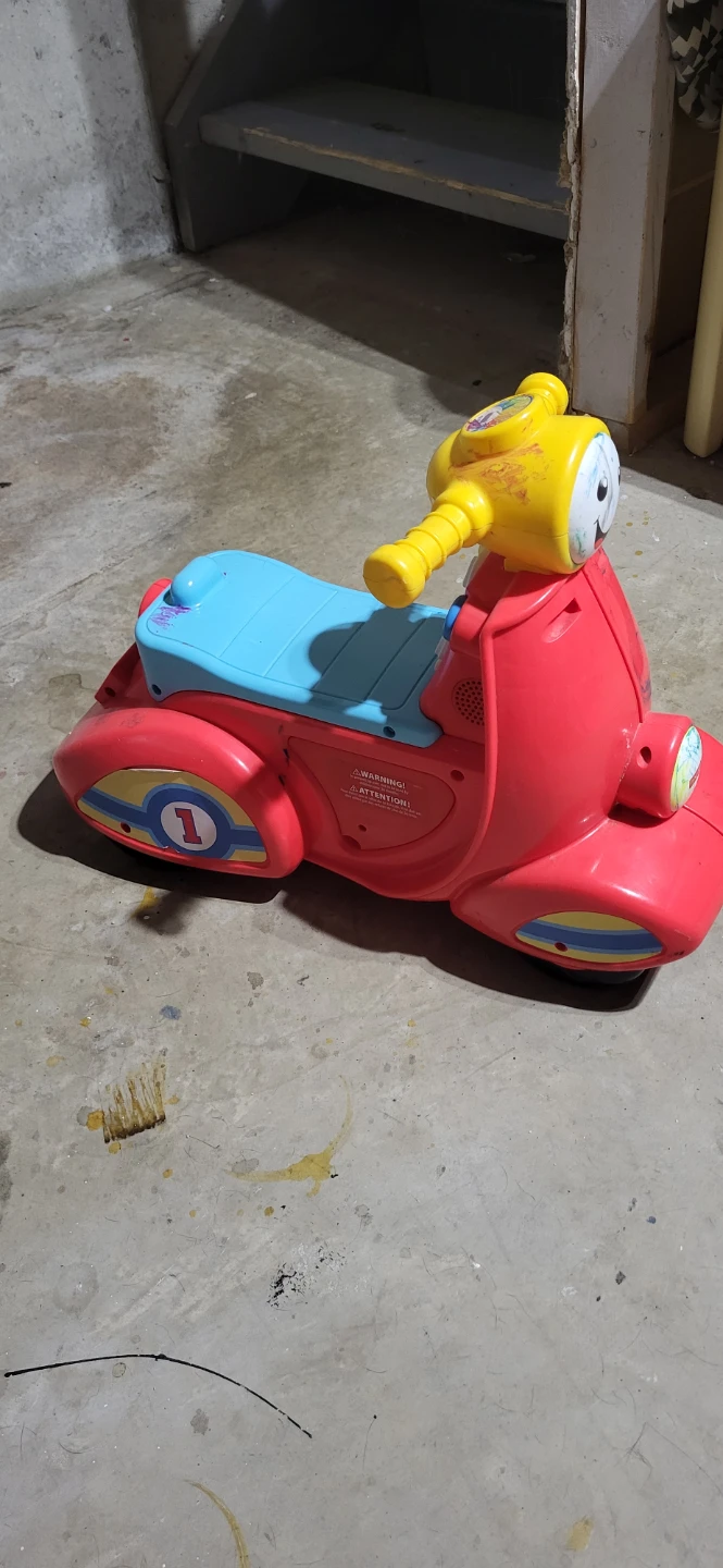 Fisher-Price Ride-On Scooter Toy - photo 2