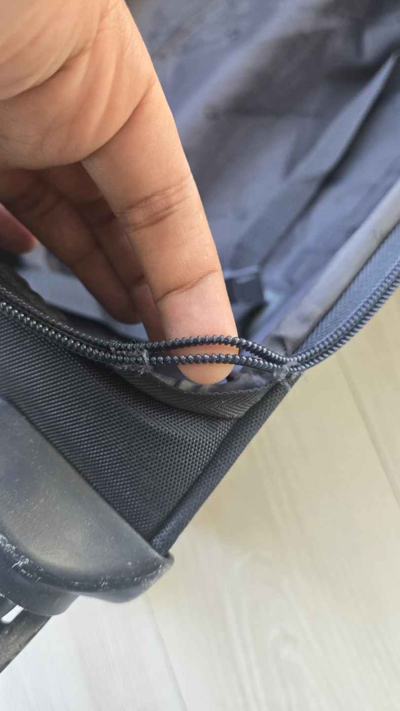 Two Softside Luggage Bags - photo 3