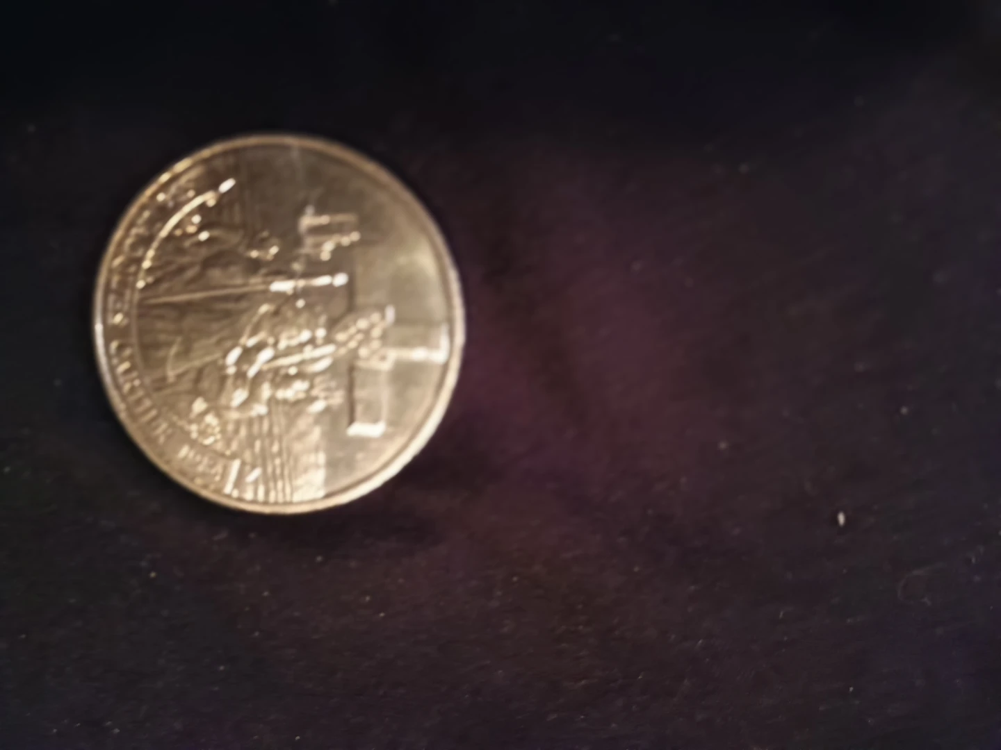 1981 Canada Dollar Coin - photo 2