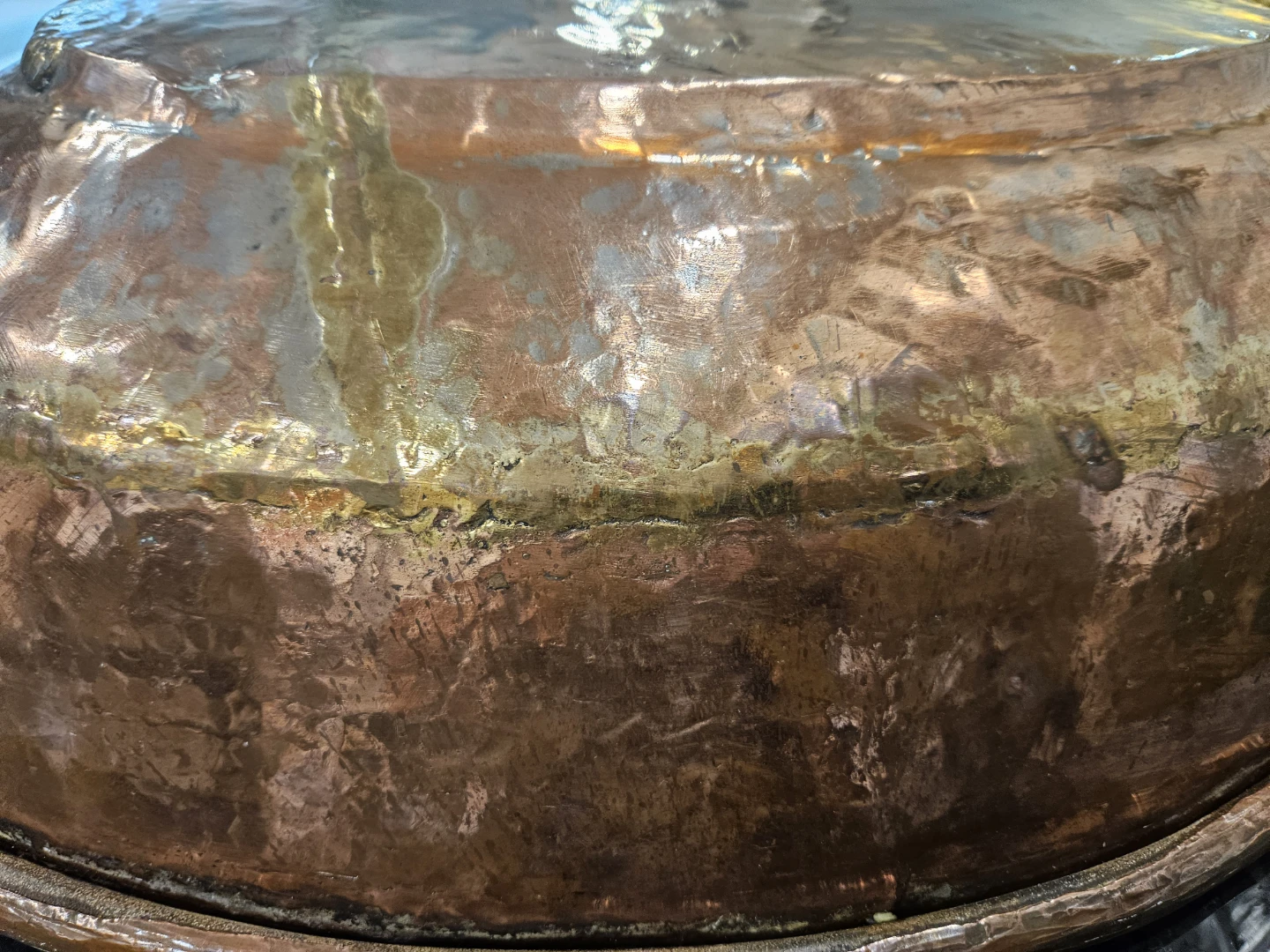 Antique Large Hammered Brass Bowl/Planter - photo 5