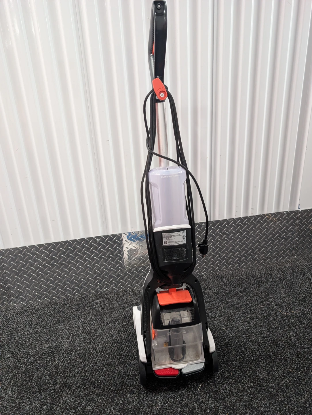 Hoover Carpet Cleaner - photo 3