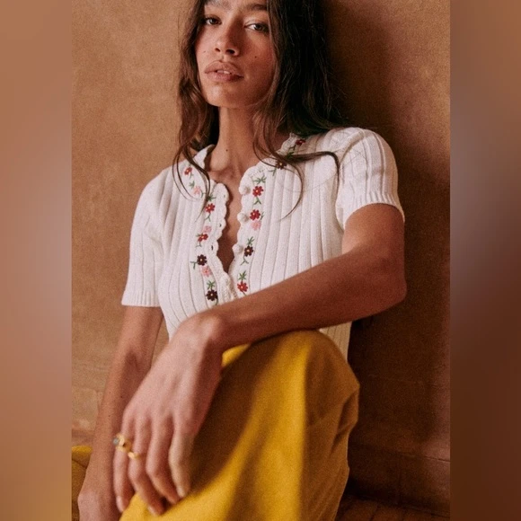 Sezane White Embroidered Floral Knit Cardigan - photo 2