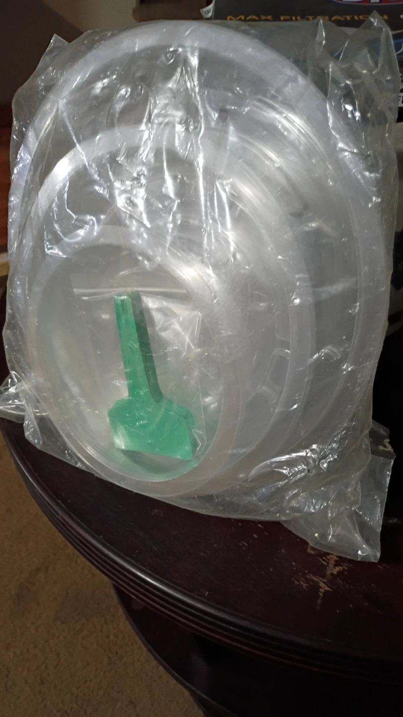 Plastic planter water overflow catchers with stick labels