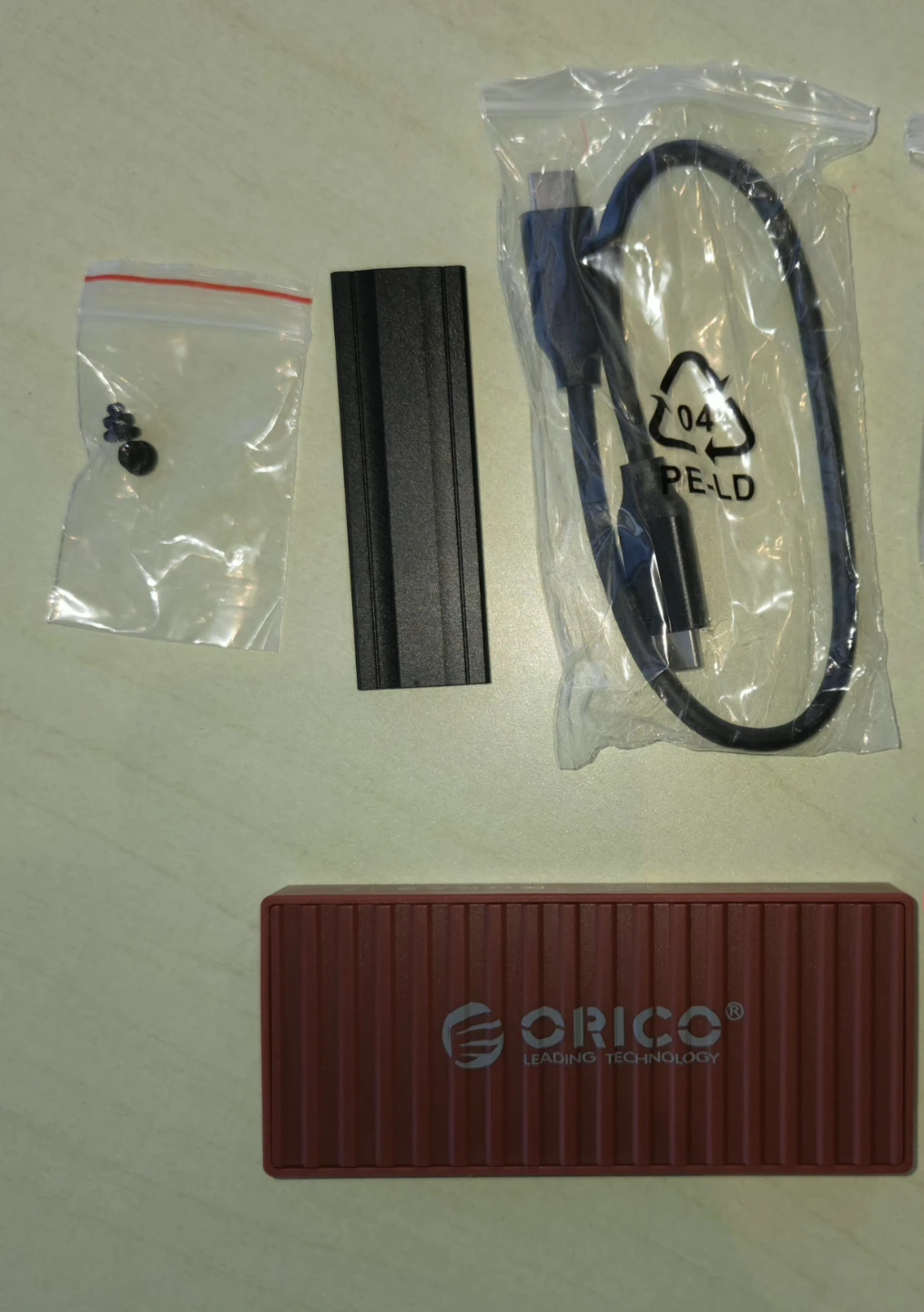 ORICO M.2 SSD Enclosure (8x) - photo 4