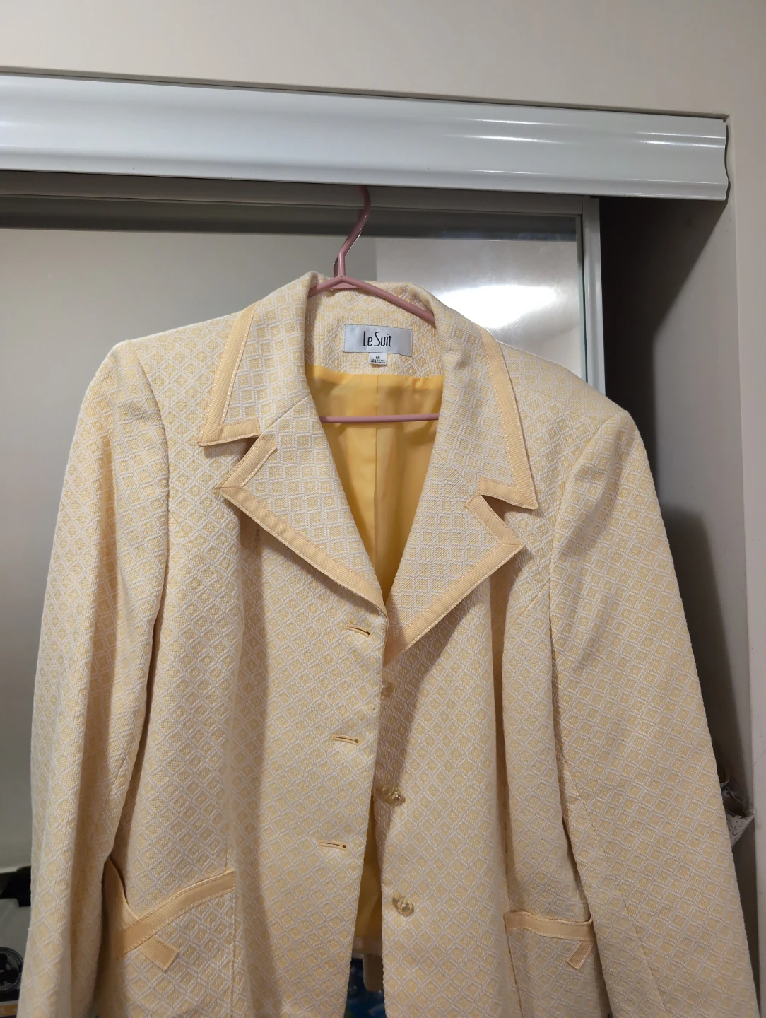 Le Suit Women's Yellow Textured Blazer - Size 10