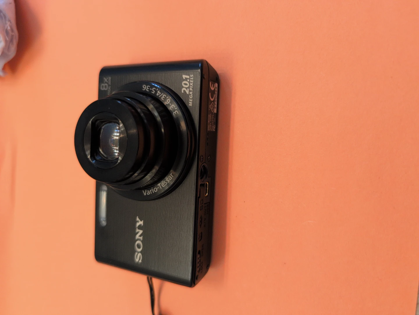 Sony DSC-W830 Cyber-shot Digital Camera