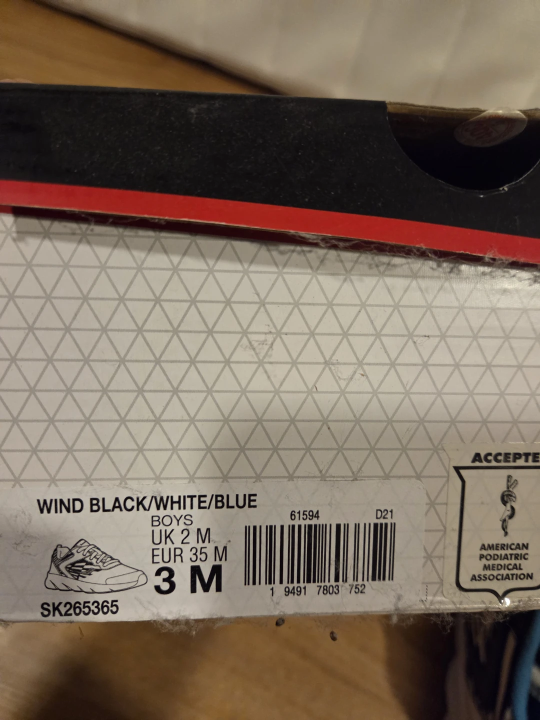 Saucony Boys Running Shoes youth Size 3 - photo 4