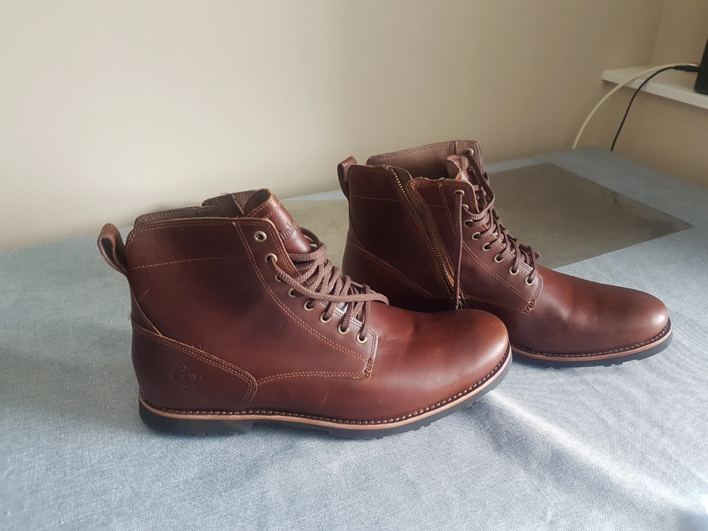 Timberland Men's Leather Lace-Up Zip Boots - photo 2