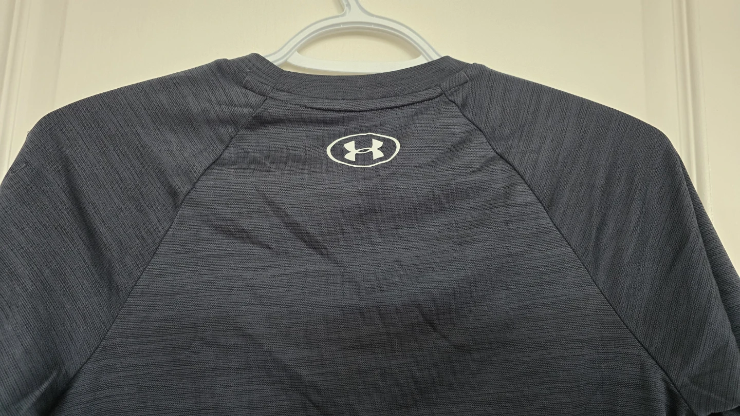 New Under Armour T-Shirt - Youth L - photo 4