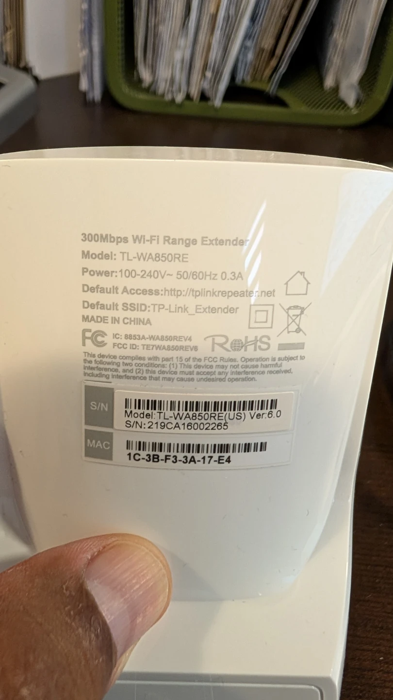 TP-Link TL-WA850RE Wi-Fi Range Extender - photo 3