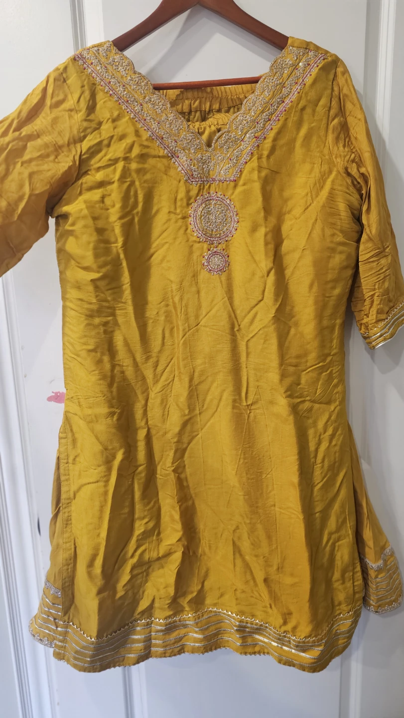 Yellow Embroidered Kurti and Palazzo Pants Set - photo 4