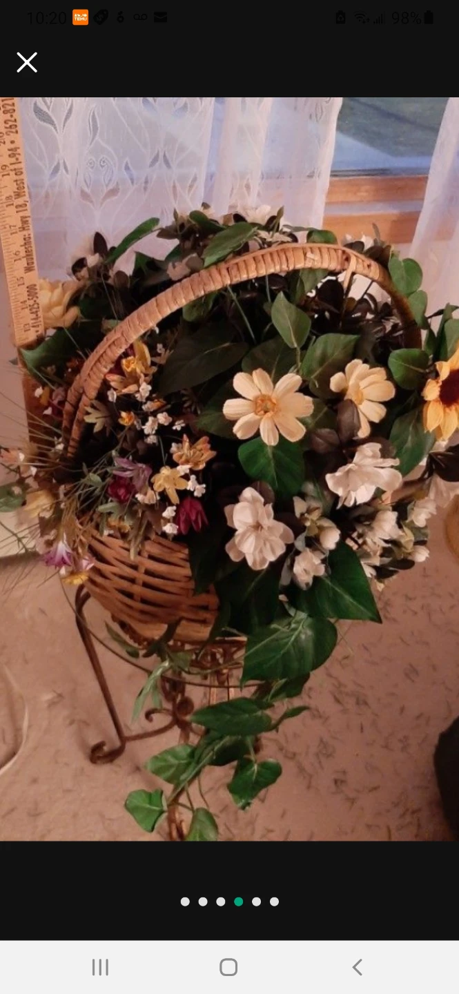 Beautiful Large spring floral basket - photo 4