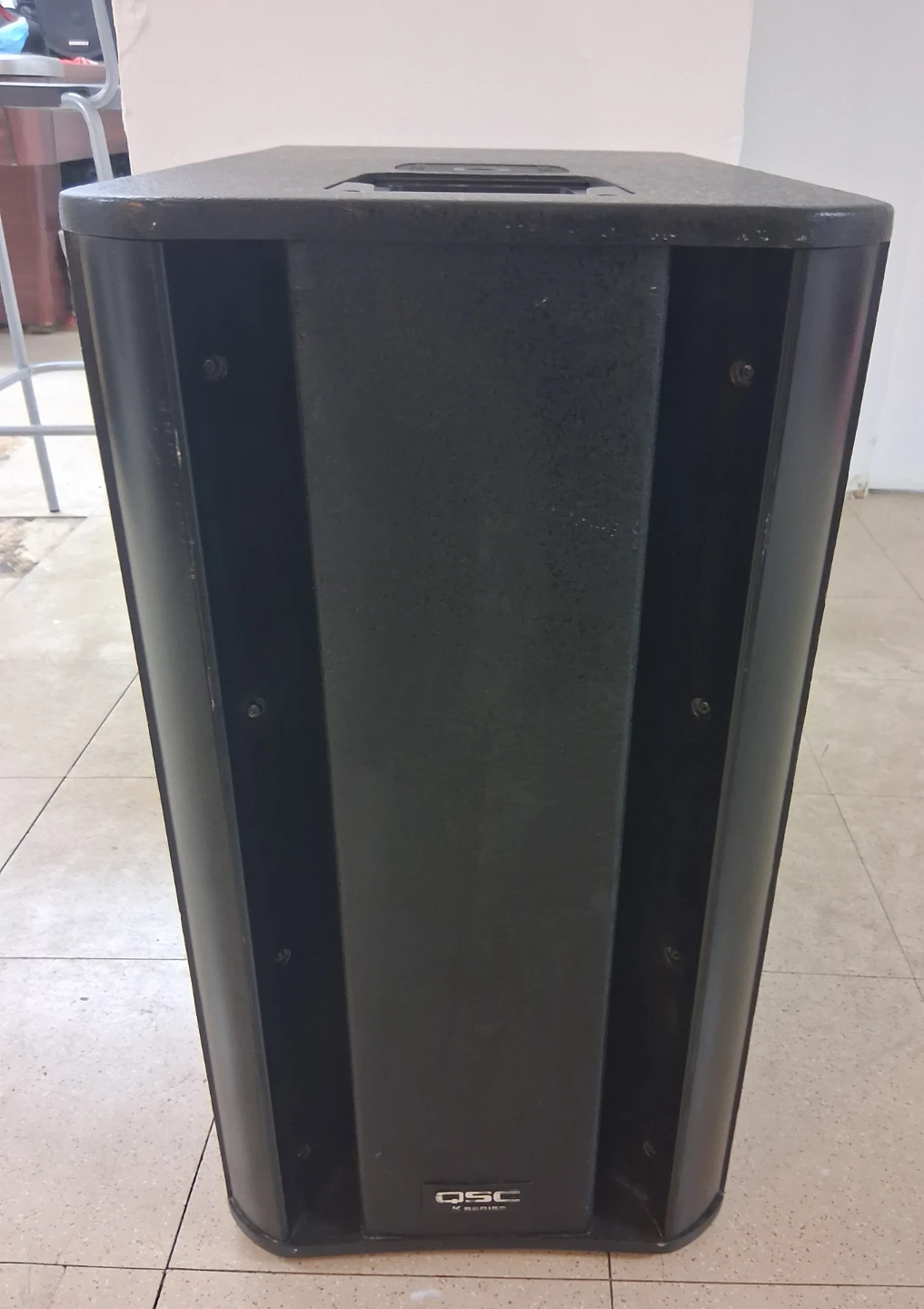 QSC KSUB Powered Subwoofer Speaker