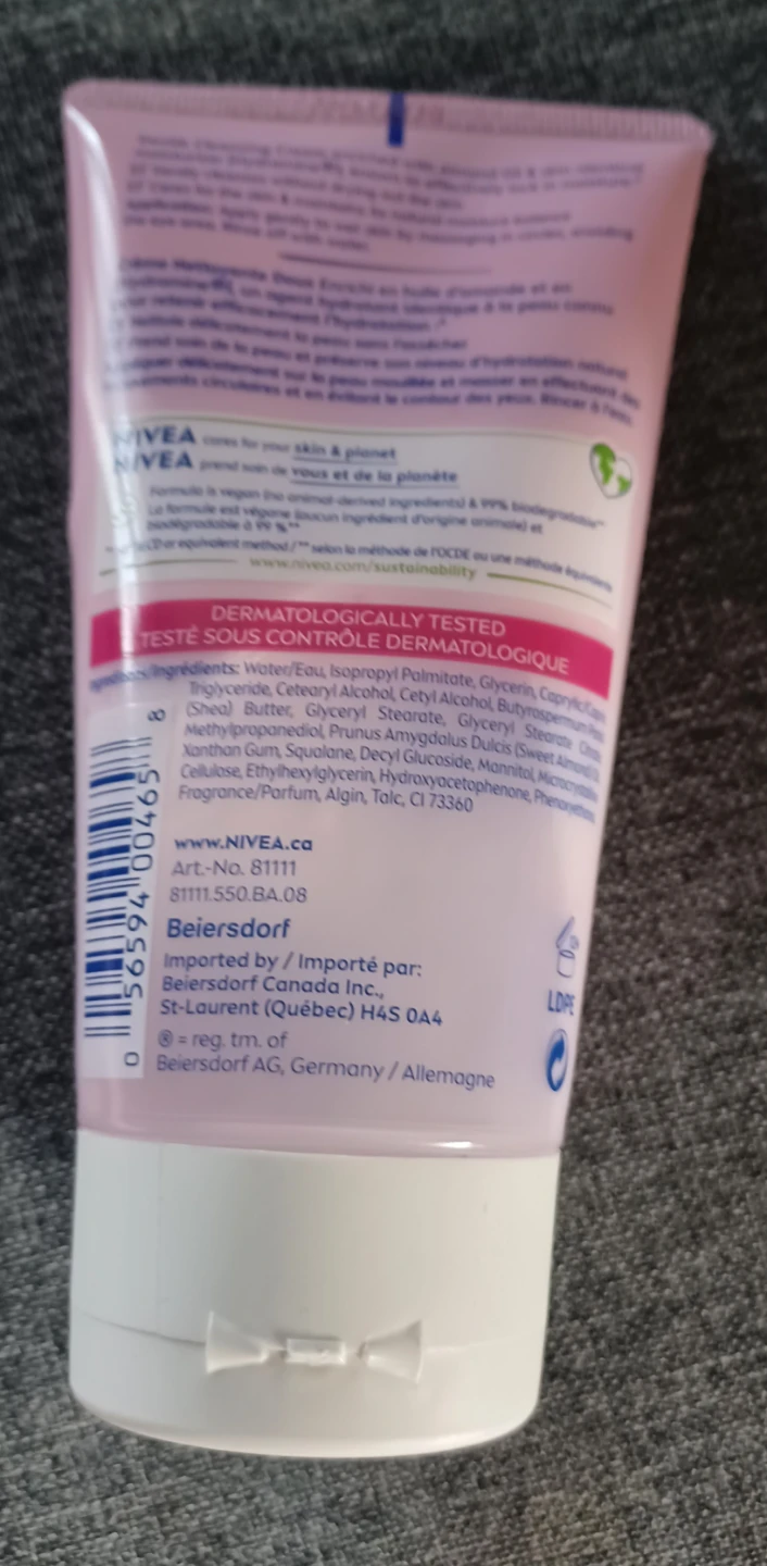 NIVEA Cleansing Cream Gentle Dous for Dry&Sensitive Skin150 mL - photo 2