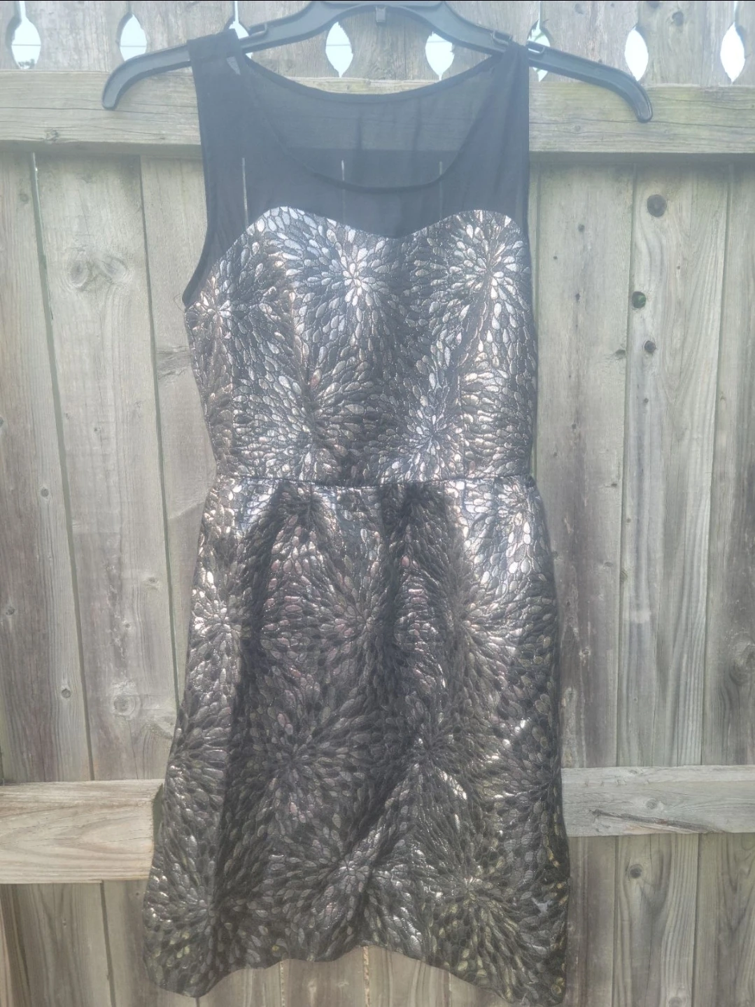 ELLE Black Metallic Floral Dress Size 6