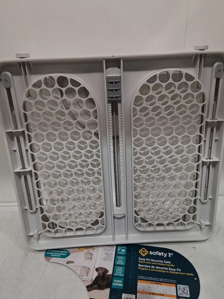 Safety 1st Pressure Mount Easy Fit Security Gate - photo 3