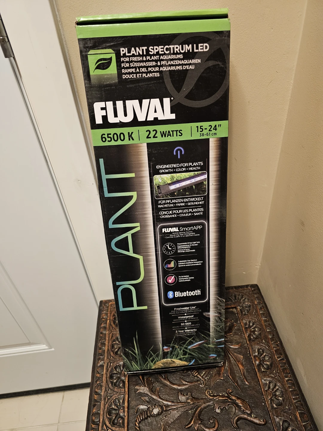 Fluval Plant Spectrum LED Aquarium Light 15-24 inch 22W