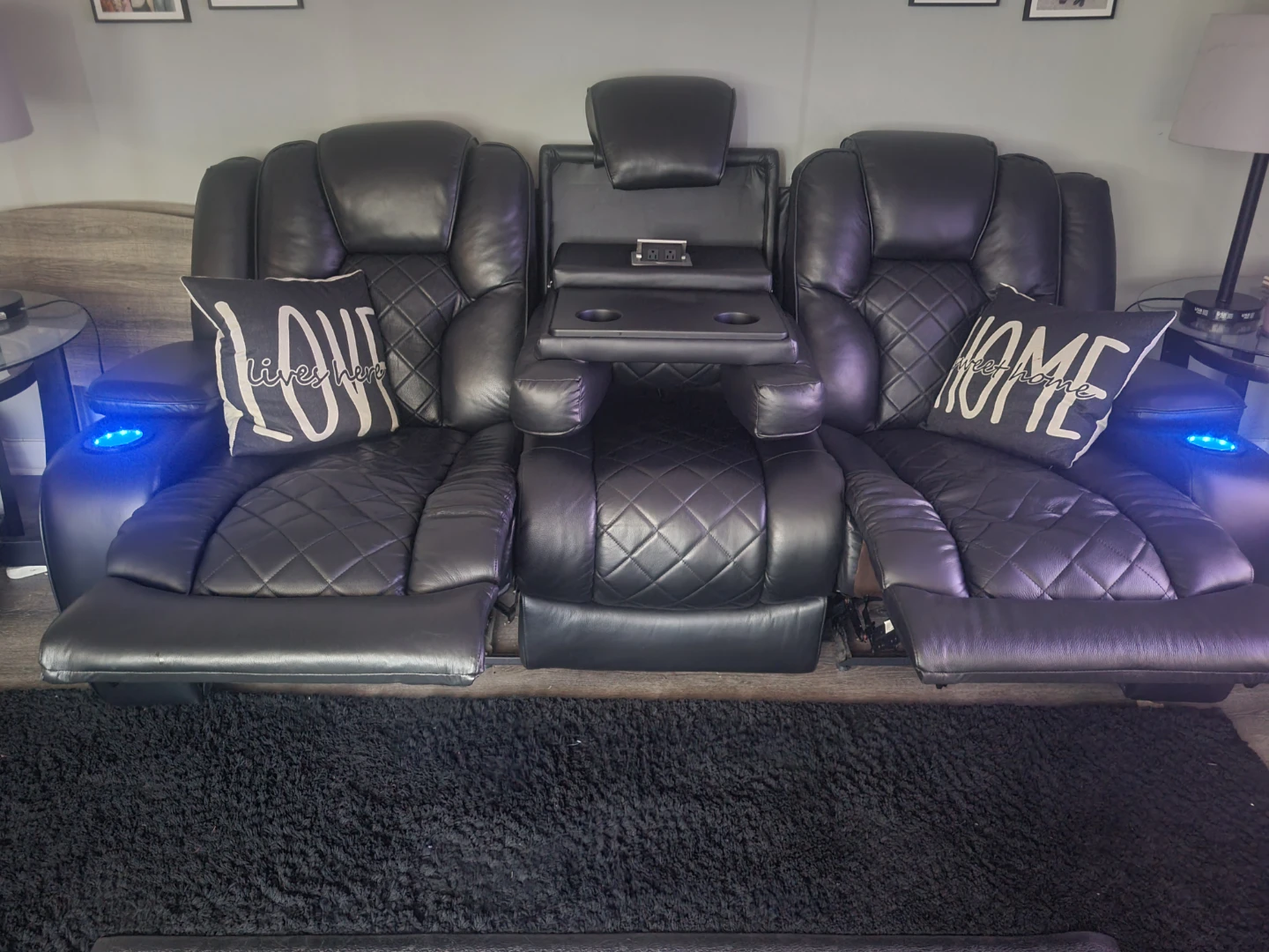 Black Leather Power Reclining Couch St Full set with Center cncl