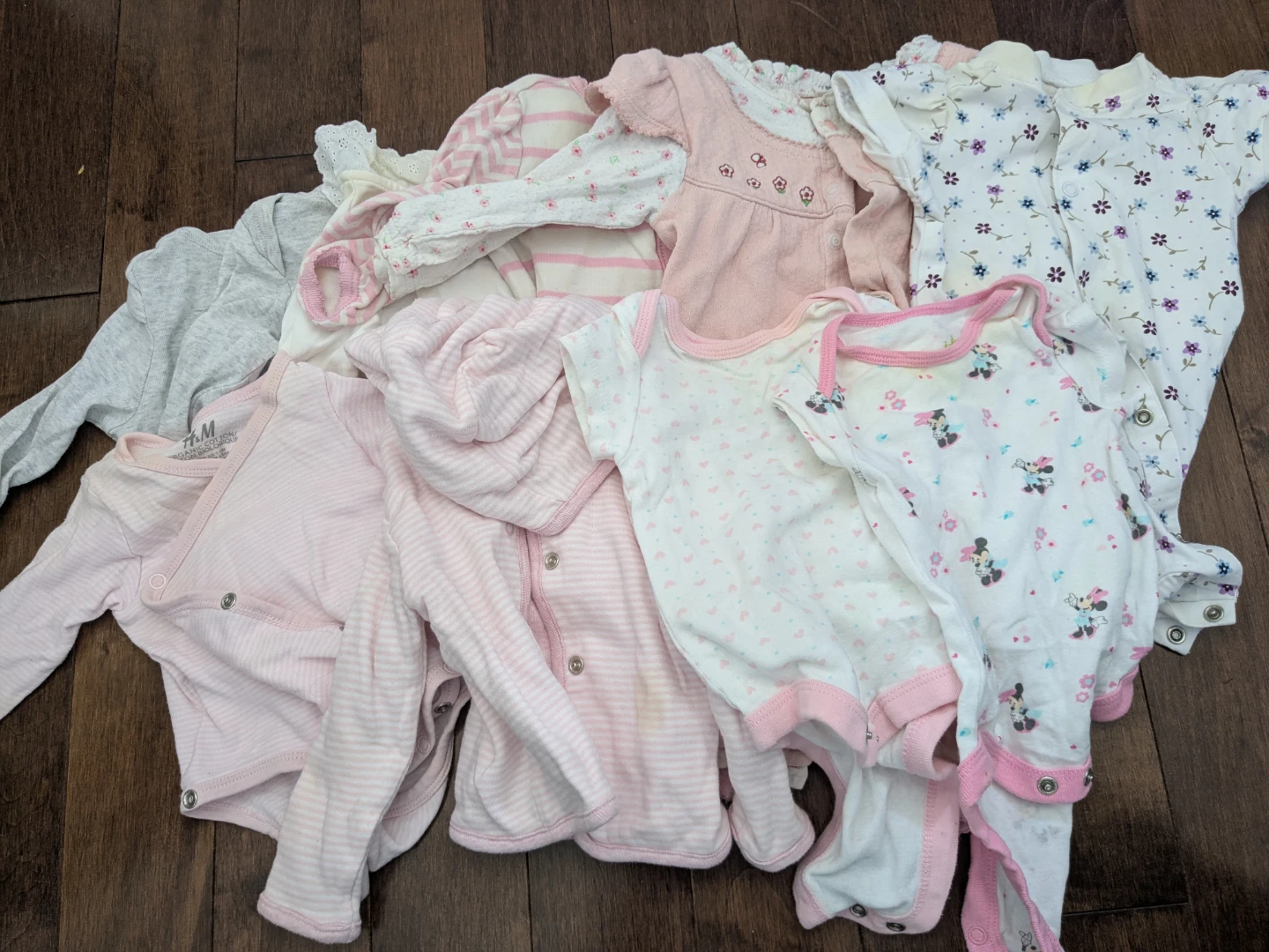 baby clothes of  noticeable milk stains 0-3M ①