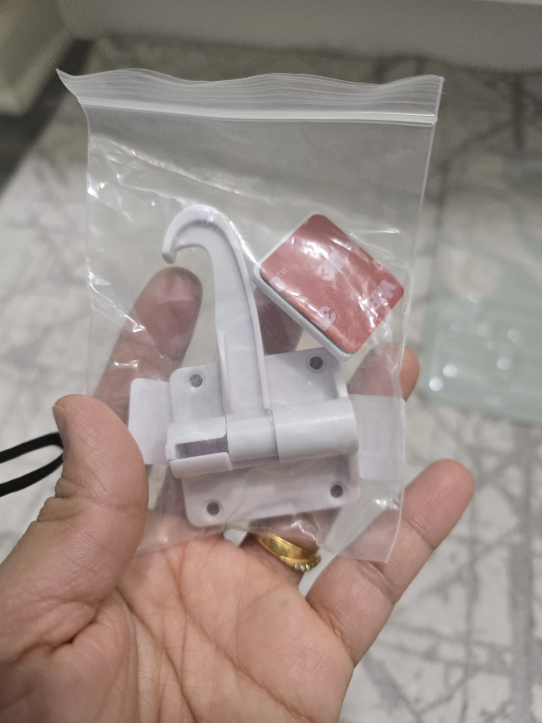 Inaya Child Safety Latches - photo 4