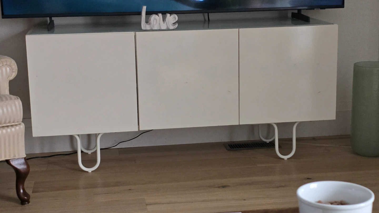 White media console