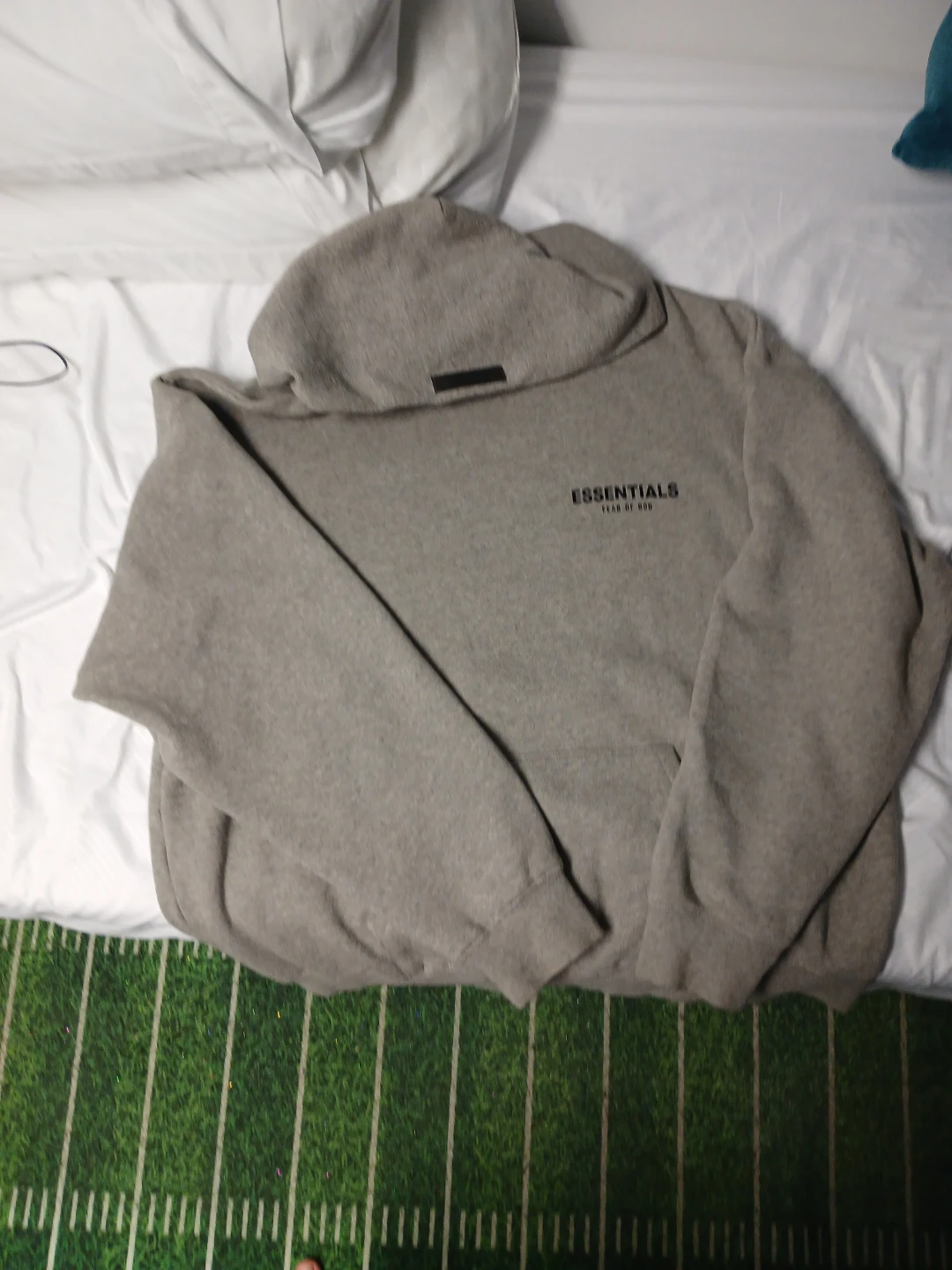 ESSENTIALS Fear of God Grey Hoodie Size L