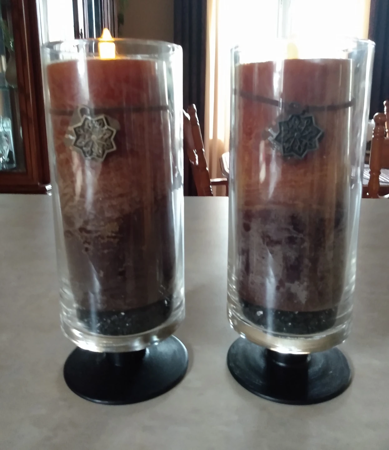 Set of 2 Glass Candle Holders with Black Base and pebbles - photo 2