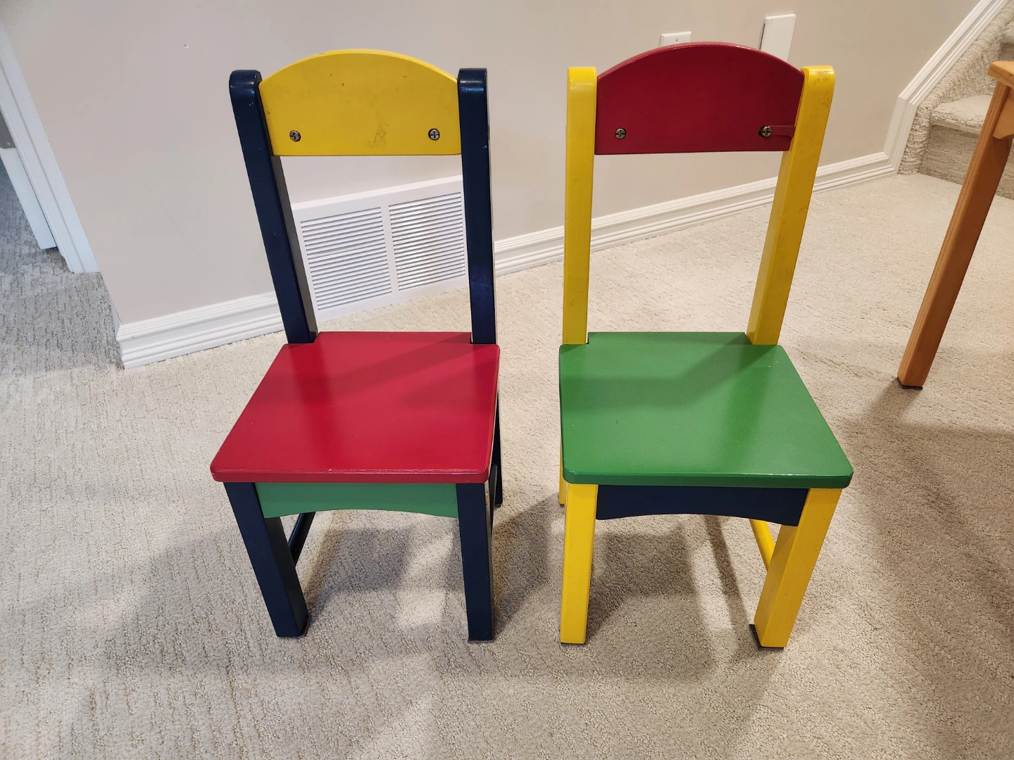 Kids Wooden Table and 4 Chairs Set - photo 3