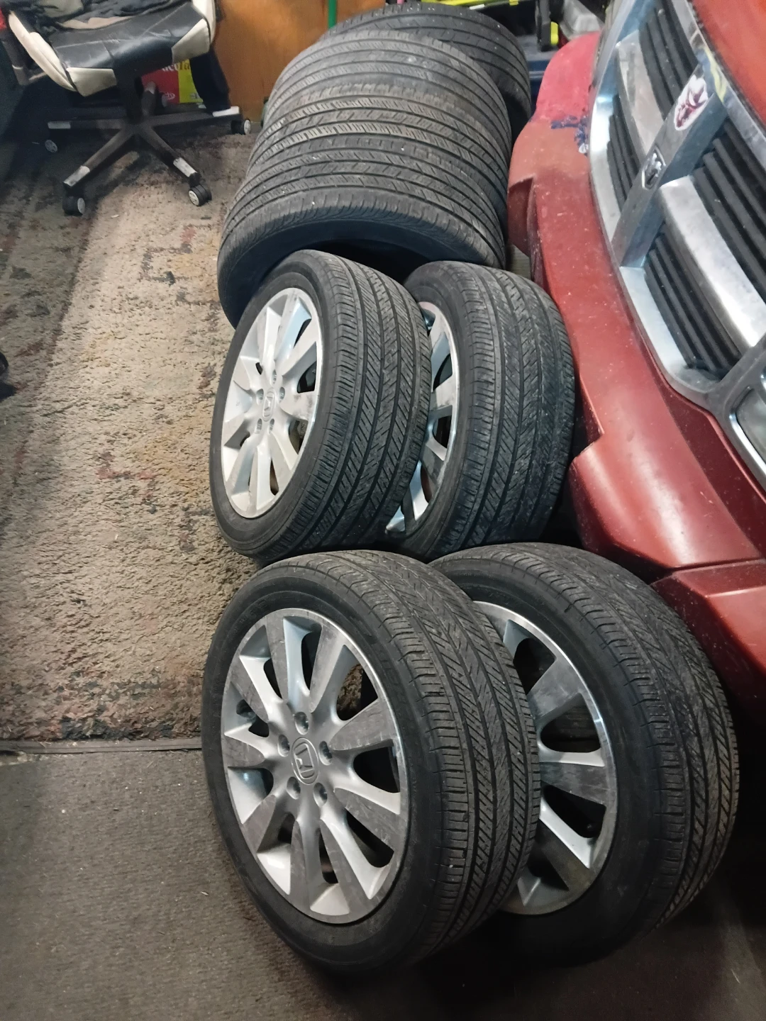 Honda Alloy Wheels with Michelin Tires - photo 4