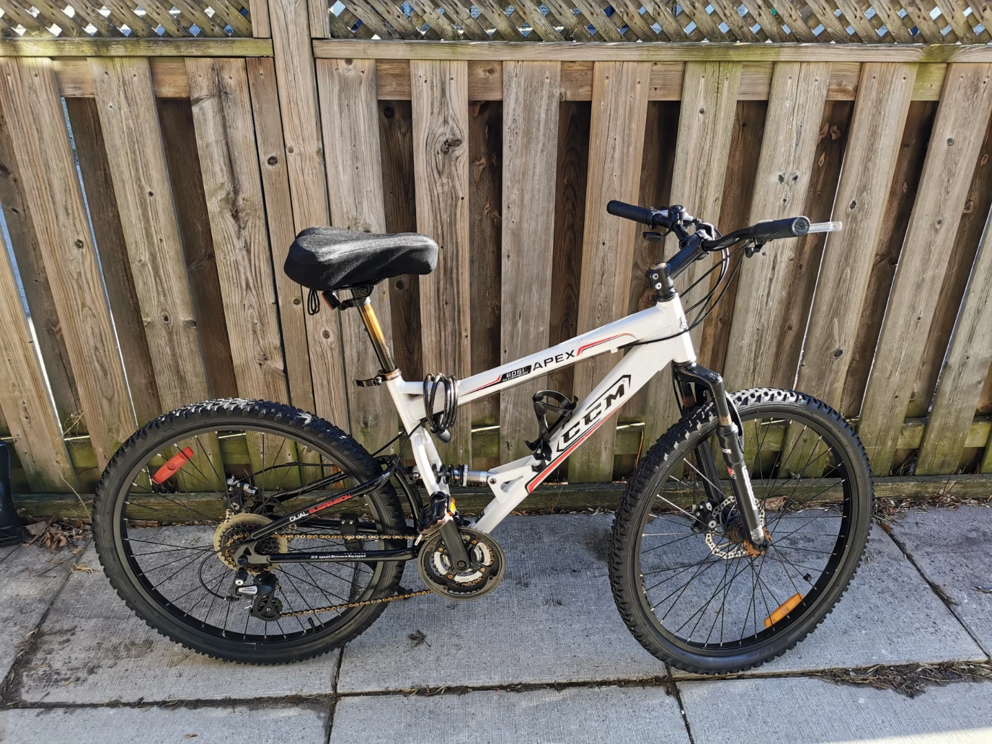 CCM Apex Full Suspension Mountain Bike