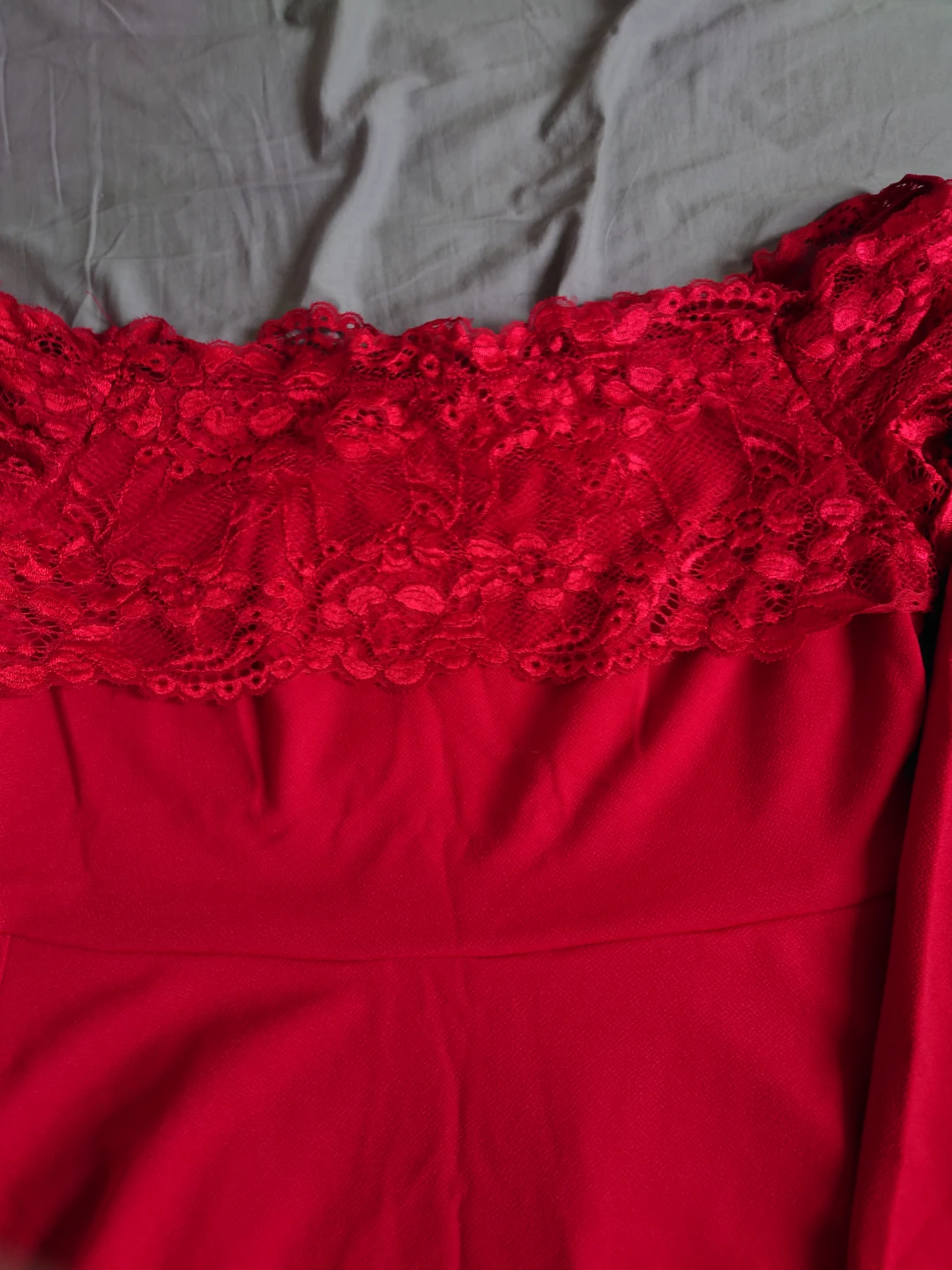 Red Lace Off-the-Shoulder Dress - photo 2