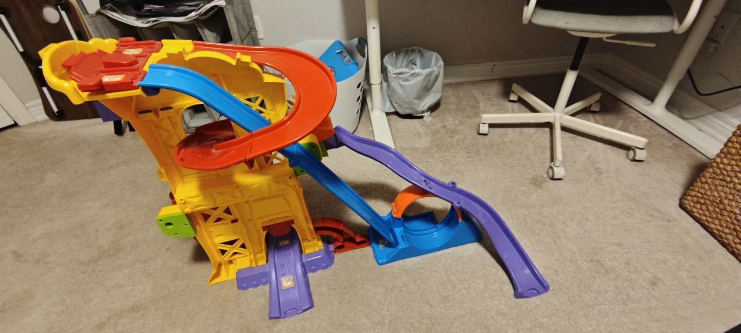 Little People Ferris Wheel and Racetrack Toy - photo 2